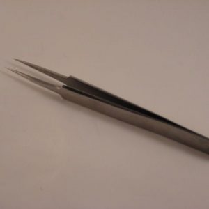Tweezers